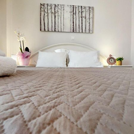 Lovely Equipped Apartment In Kallithea Athen Eksteriør bilde