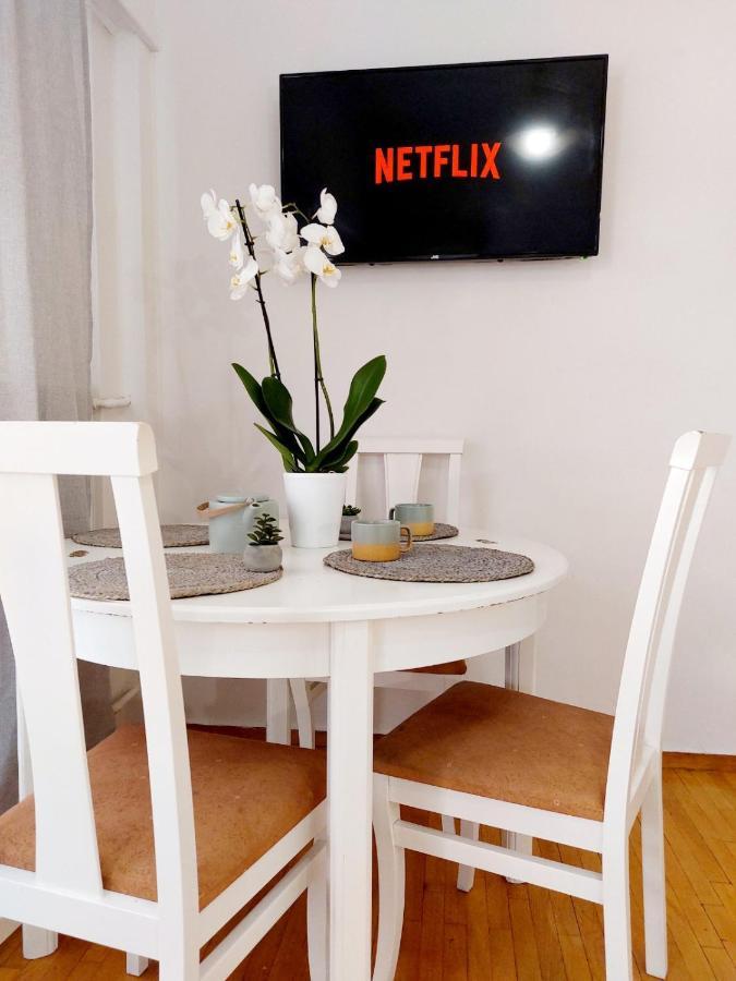Lovely Equipped Apartment In Kallithea Athen Eksteriør bilde